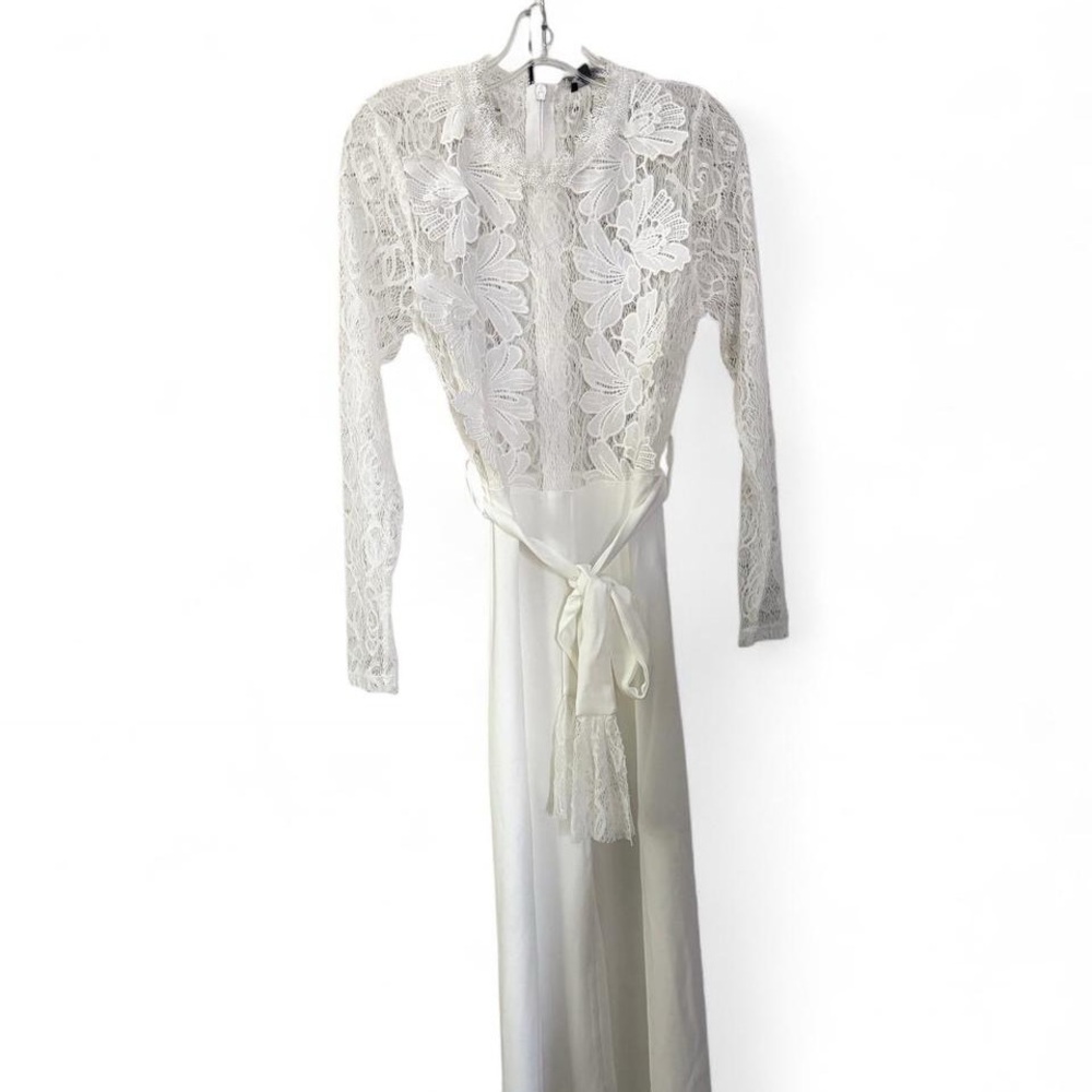 Elegant White Lace Maxi Jumpsuit